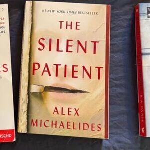 The Silent Patient by Alex Michaelides - Cream Cover